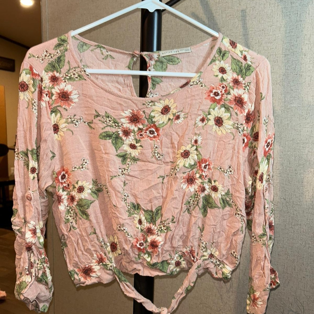 Active USA Pink Floral Blouse